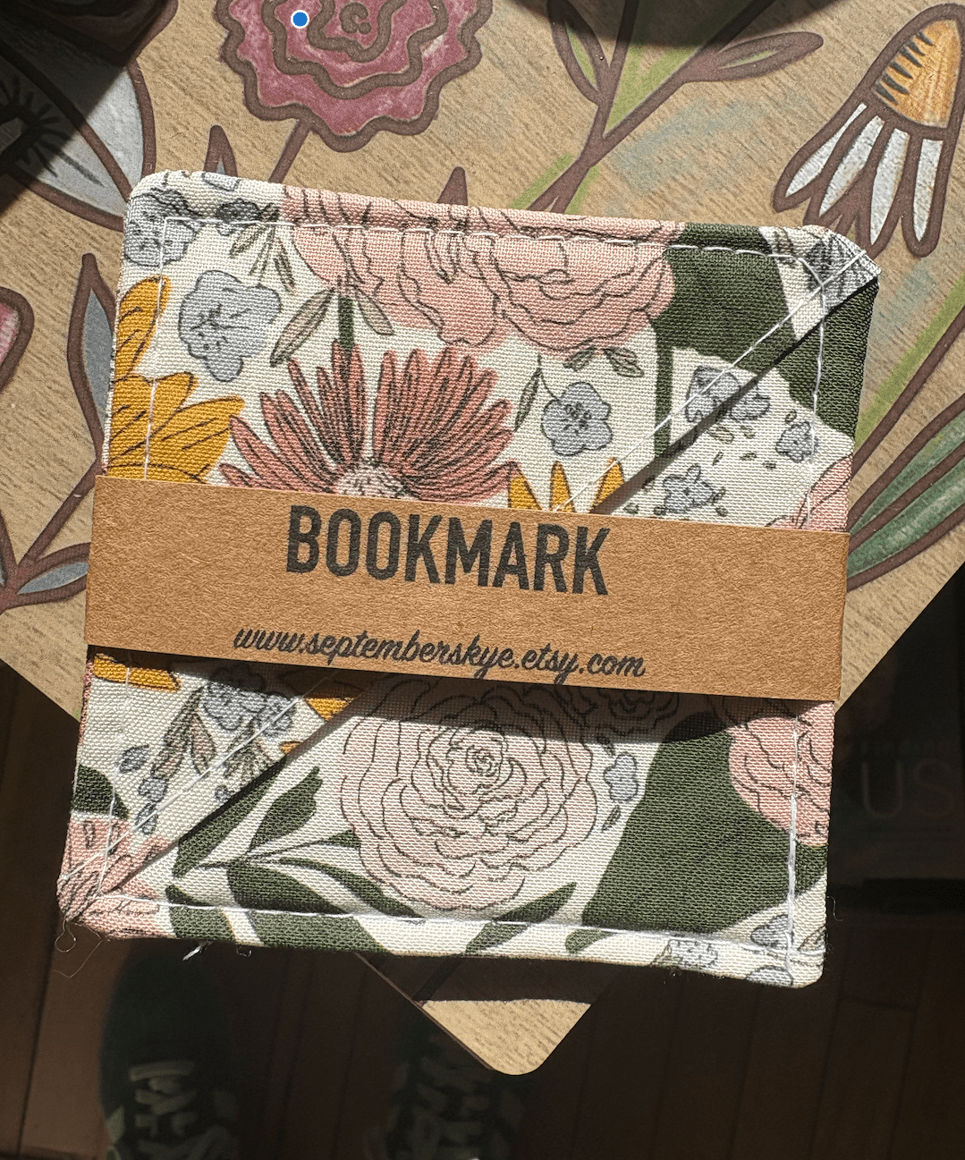 Golden Girl Sunflower Corner Bookmark - La Vie Est Belle