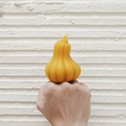 Gourd - Handmade Beeswax Fall Candle - La Vie Est Belle