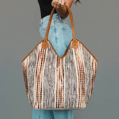 Gray & Brown Textured Tote - La Vie Est Belle
