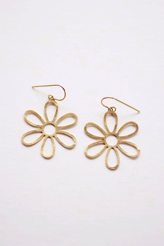 Hammered Daisy Cutout Earrings - La Vie Est Belle