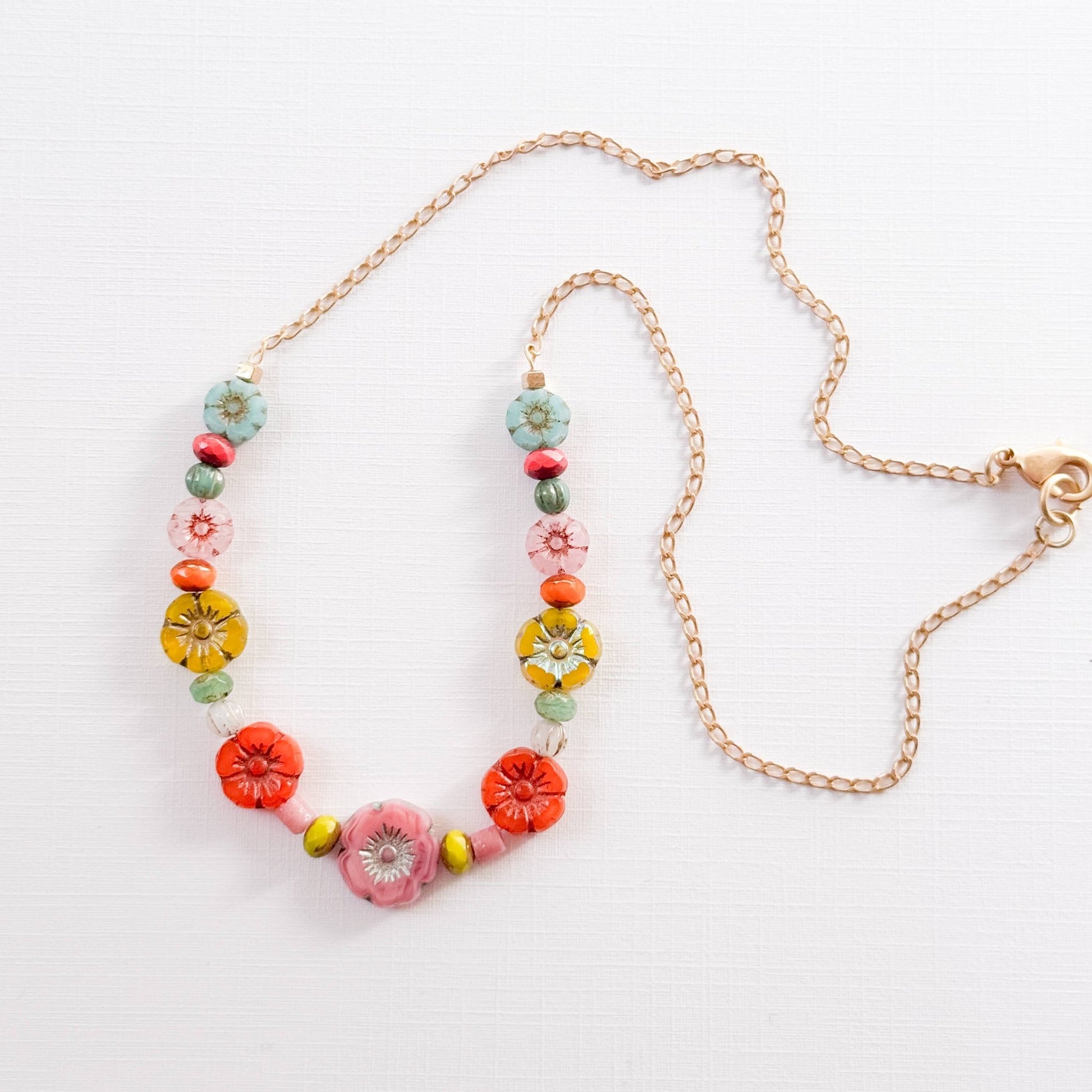 Handmade Dainty Flower Field Necklace For Spring - La Vie Est Belle