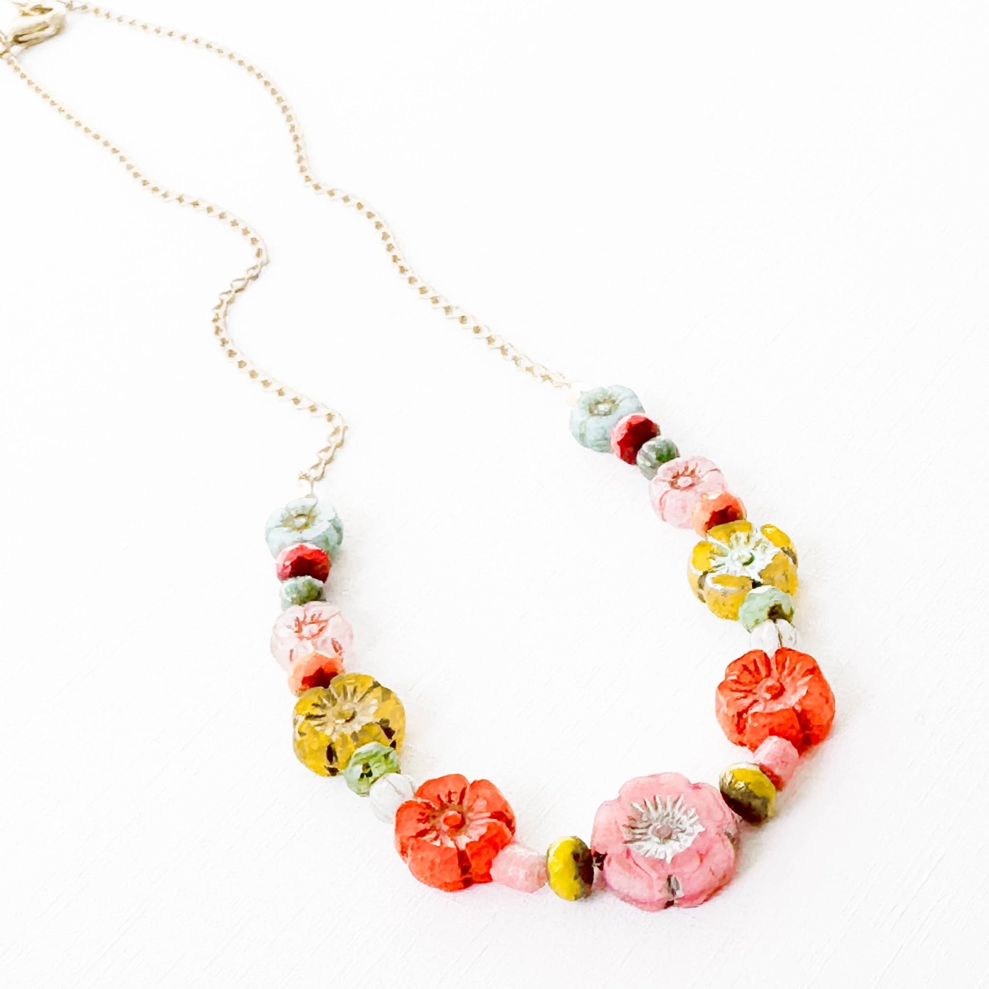 Handmade Dainty Flower Field Necklace For Spring - La Vie Est Belle