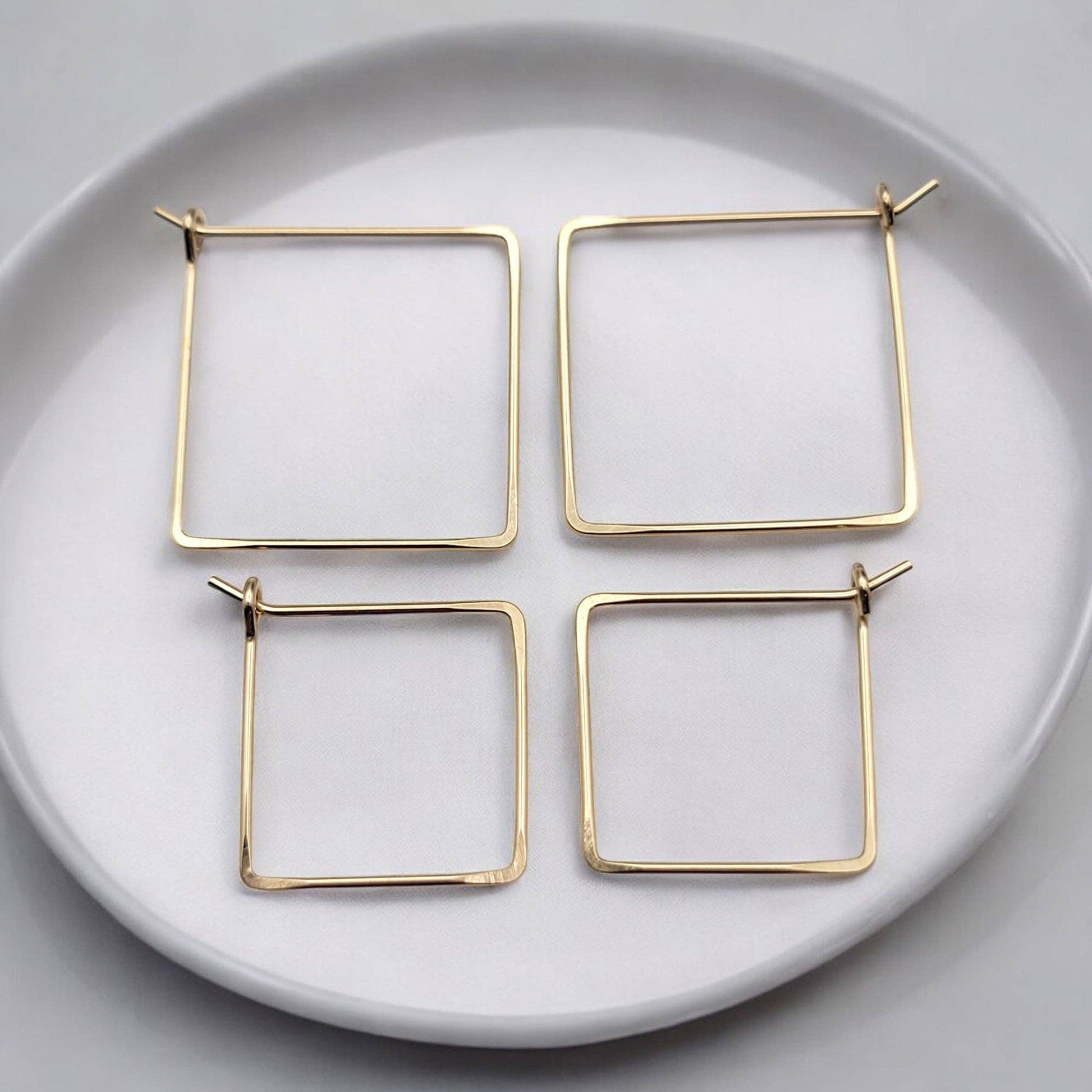 Handmade Square Gold Hoop Earrings - Minimalist Style - La Vie Est Belle