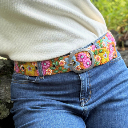 In the Garden Floral Embroidered Wool Belt - La Vie Est Belle