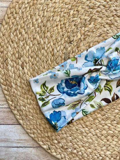 Ivory Blue Garden Knit Twist Headband - La Vie Est Belle