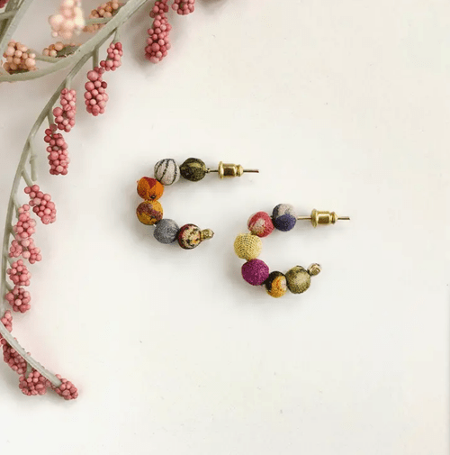 Kantha Tiny Hoops - La Vie Est Belle