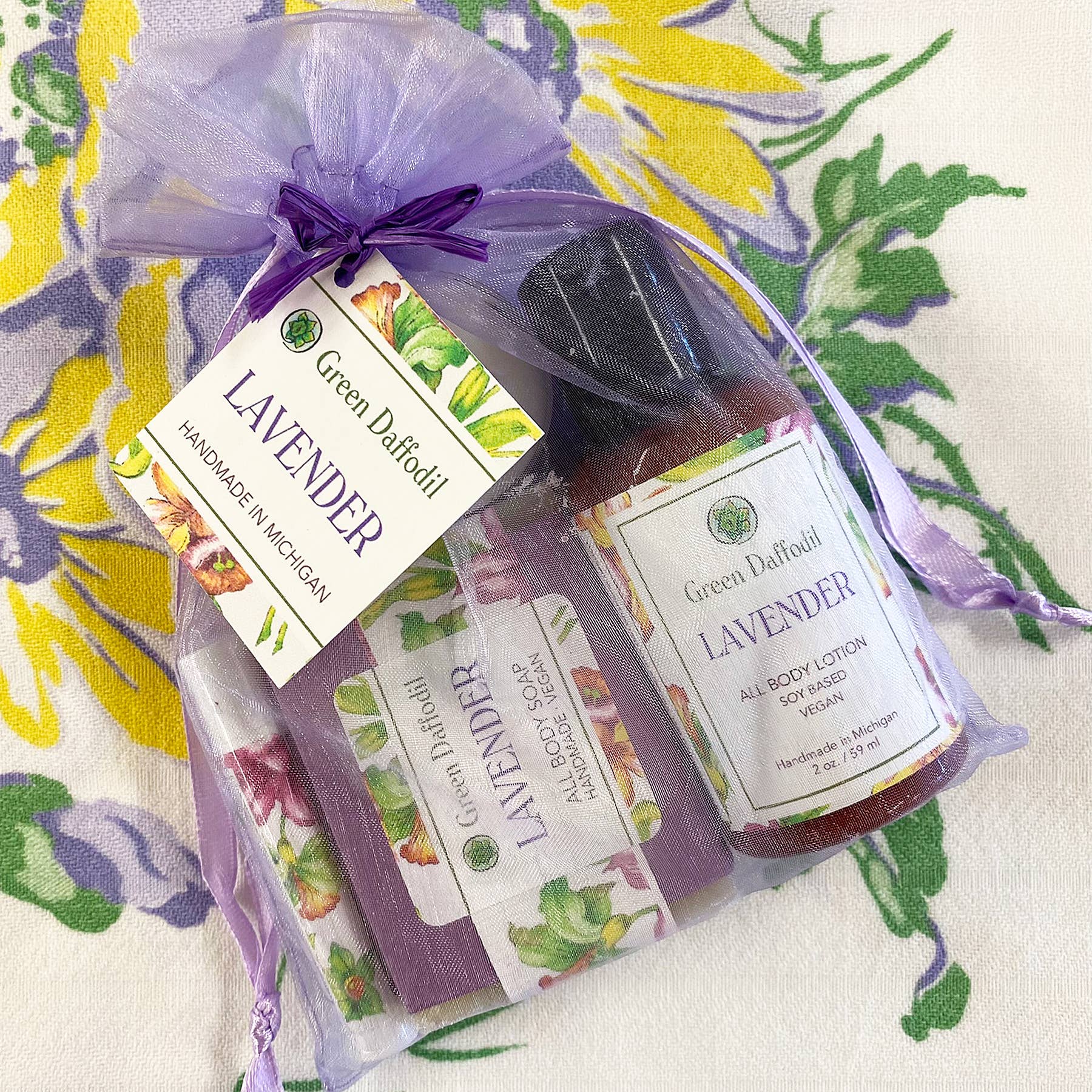 Lavender Organdy Quartet Gift Set - La Vie Est Belle
