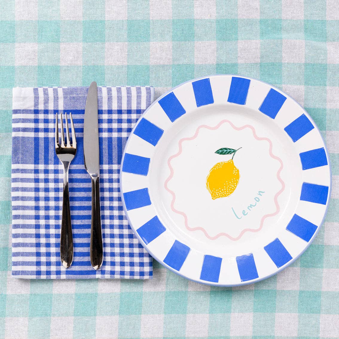 Lemon Enamel Plate - La Vie Est Belle
