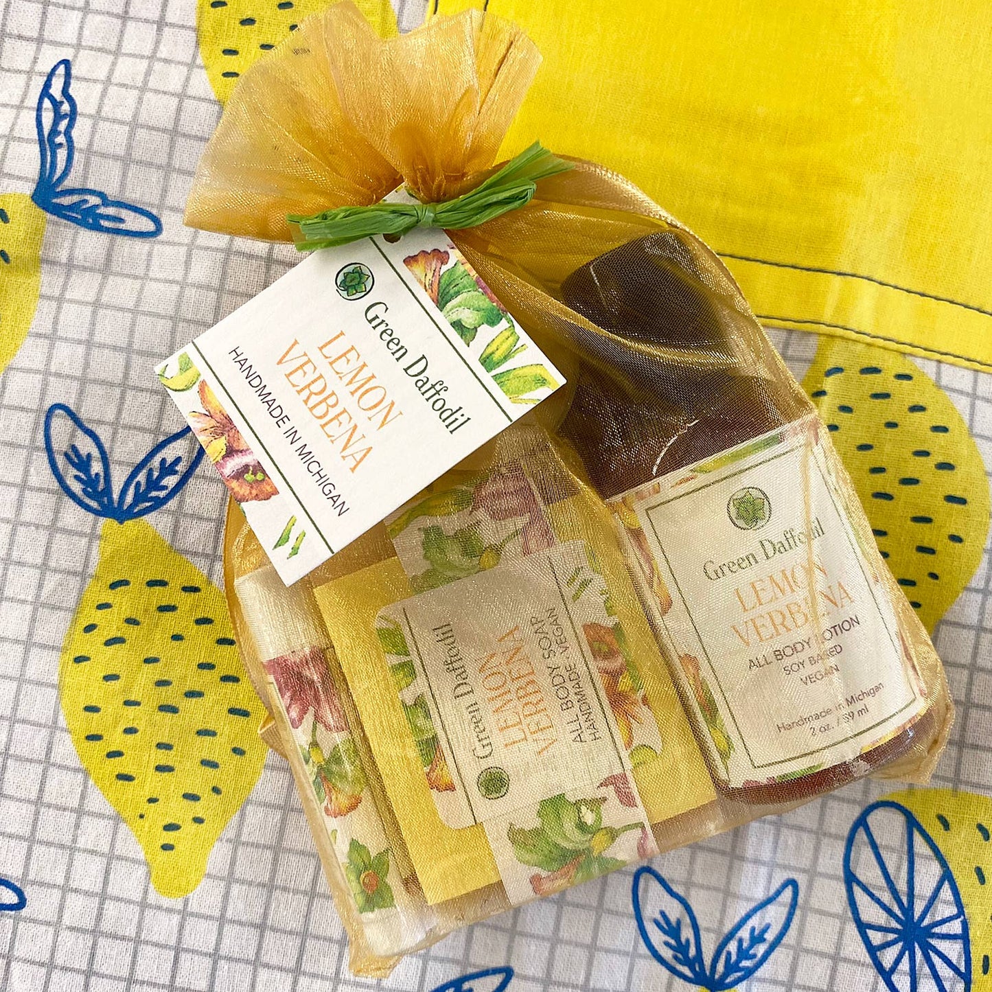 Lemon Verbena Organdy Quartet Gift Set - La Vie Est Belle