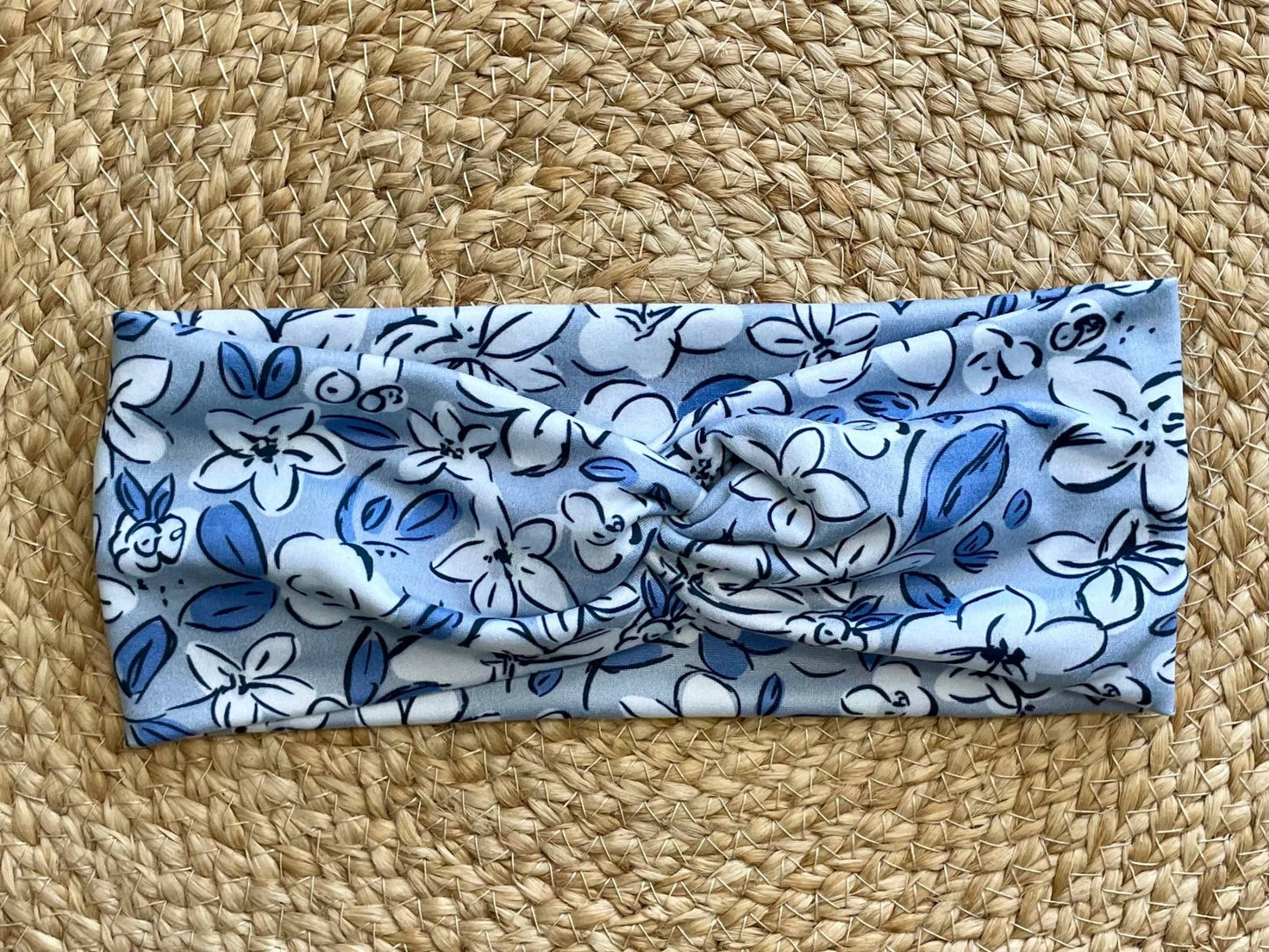 London Garden on Blue Knit Twist Headband - La Vie Est Belle