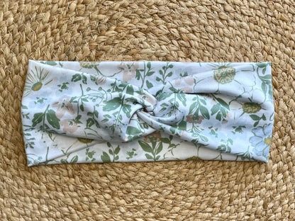 Peony Wild Garden Knit Twist Headband - La Vie Est Belle