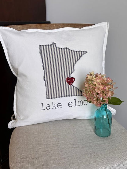 Personalized State Pillow - La Vie Est Belle