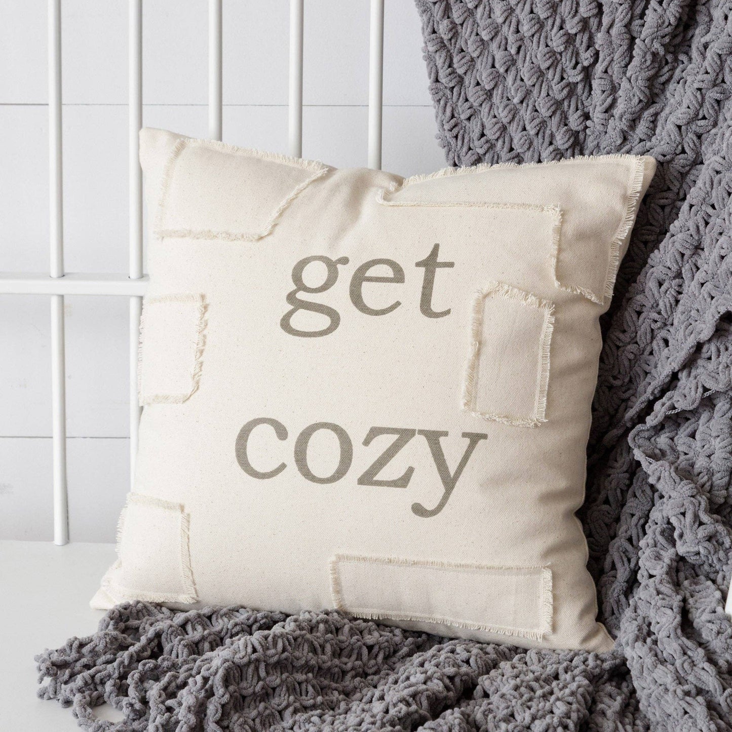 Pillow - Get Cozy - La Vie Est Belle