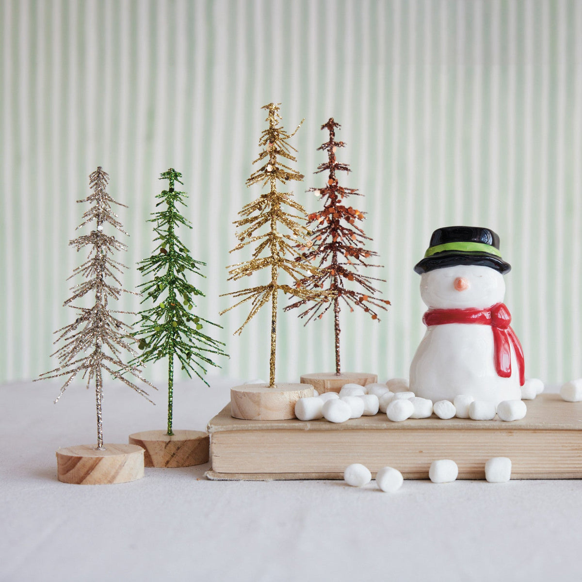 Plastic Tree with Glitter & Wood Base, 4 Colors - La Vie Est Belle