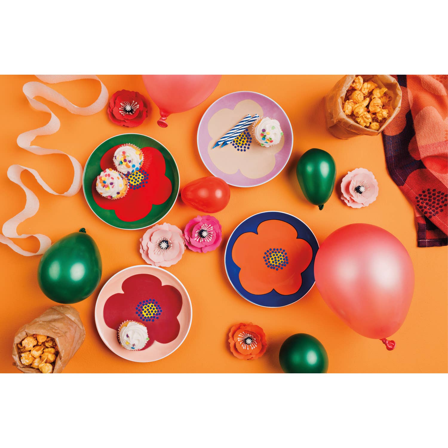 Poppy Appetizer Plates, 4 Styles - La Vie Est Belle