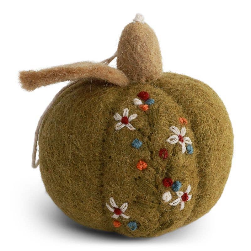 Pumpkin w/Embroidery - Green - La Vie Est Belle