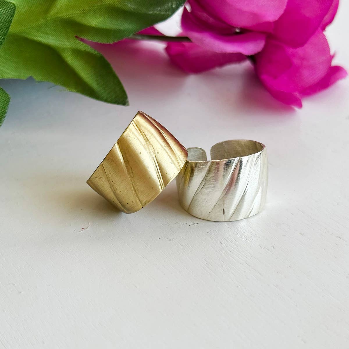 Rippled Ring (Silver) - La Vie Est Belle