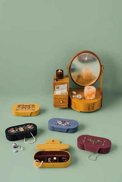 Rose Briar Embroidered Jewelry Box - La Vie Est Belle