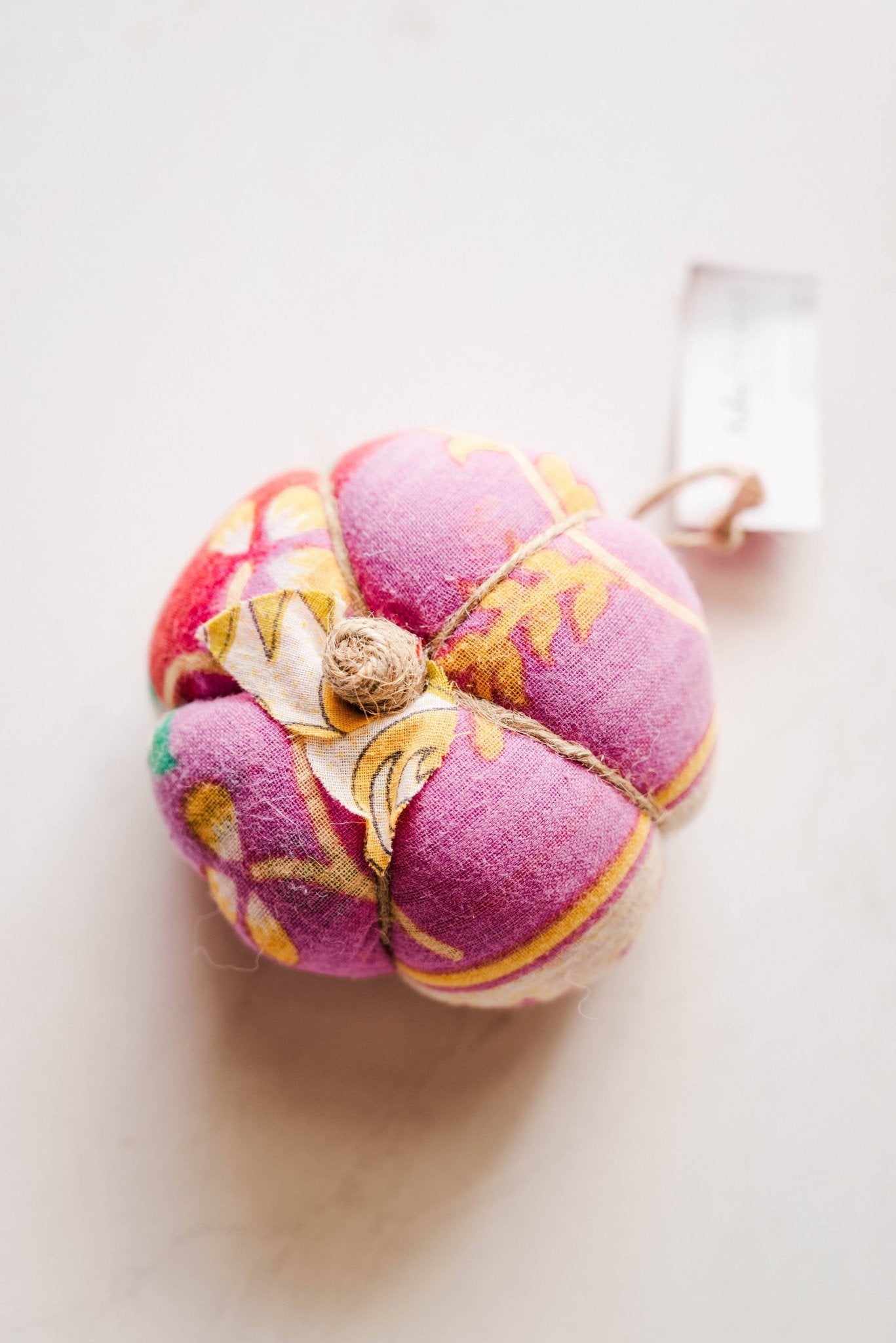 Saree Pumpkin - Small - La Vie Est Belle