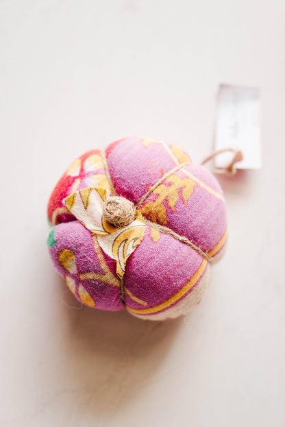 Saree Pumpkin - Small - La Vie Est Belle
