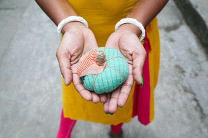 Saree Pumpkin - Small - La Vie Est Belle