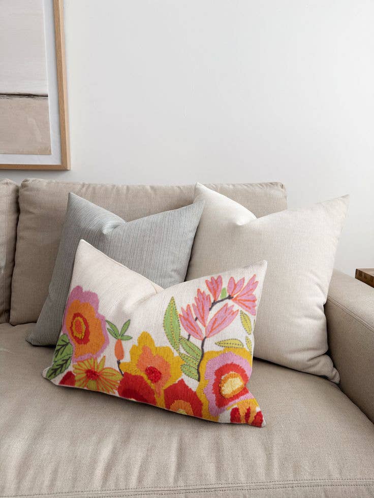 Sidari Embroidered Lumbar Pillow Cover – 16″×24″ - La Vie Est Belle