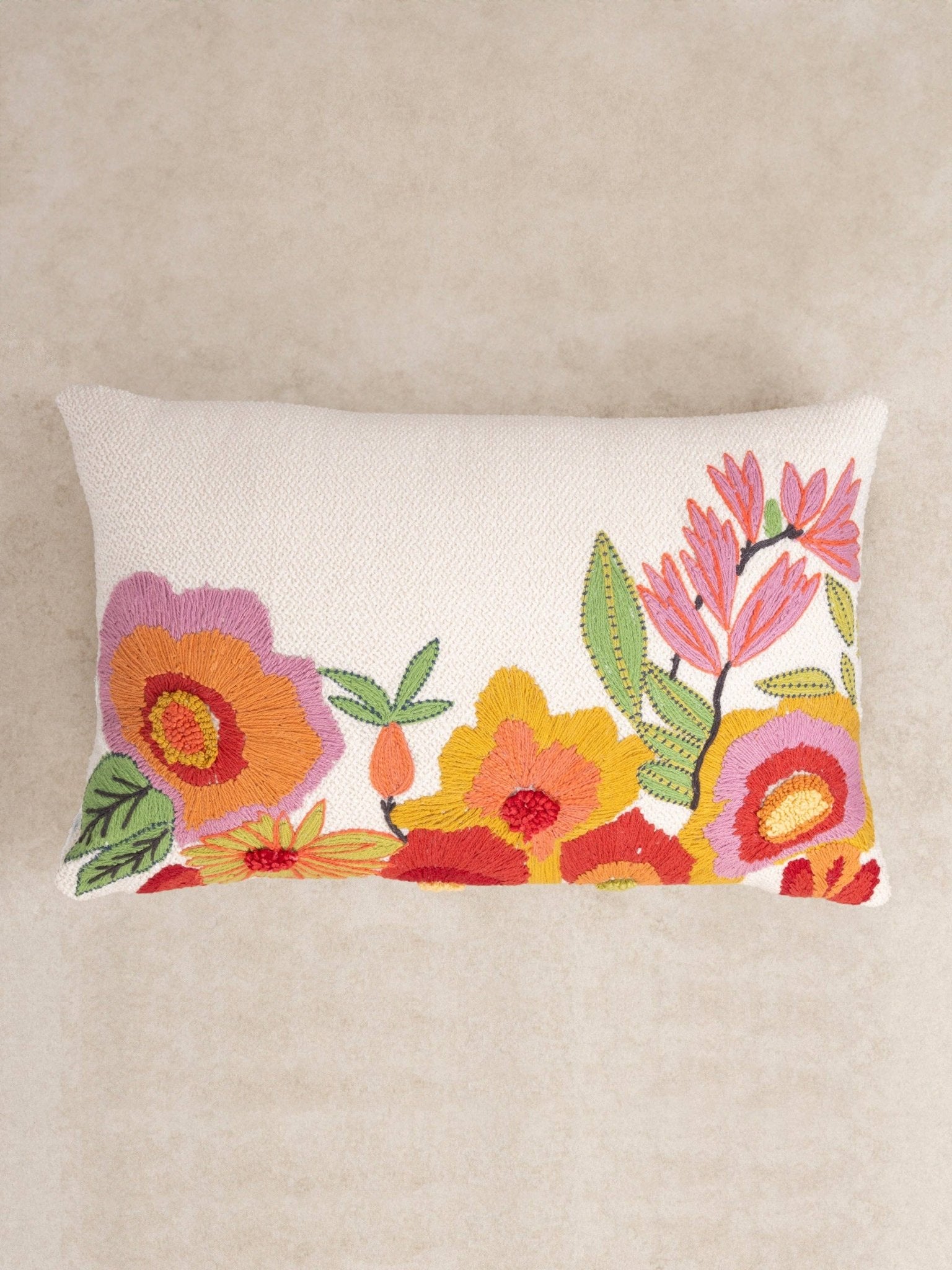 Sidari Embroidered Lumbar Pillow Cover – 16″×24″ - La Vie Est Belle