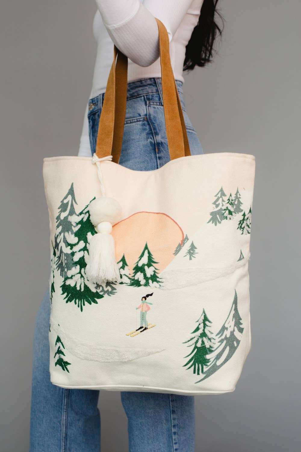 Skiing Person Tote - La Vie Est Belle