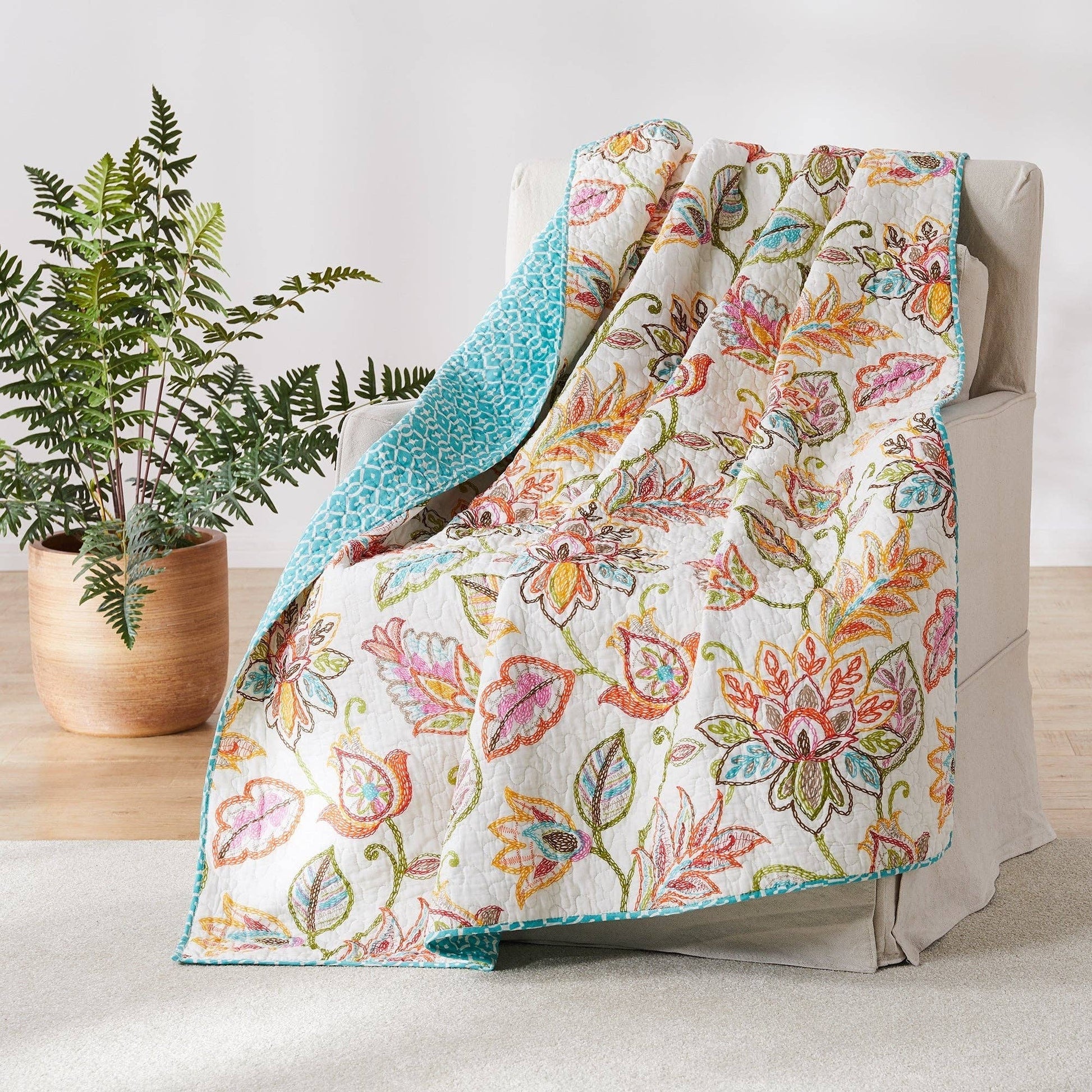 Sophia Quilted Throw - La Vie Est Belle