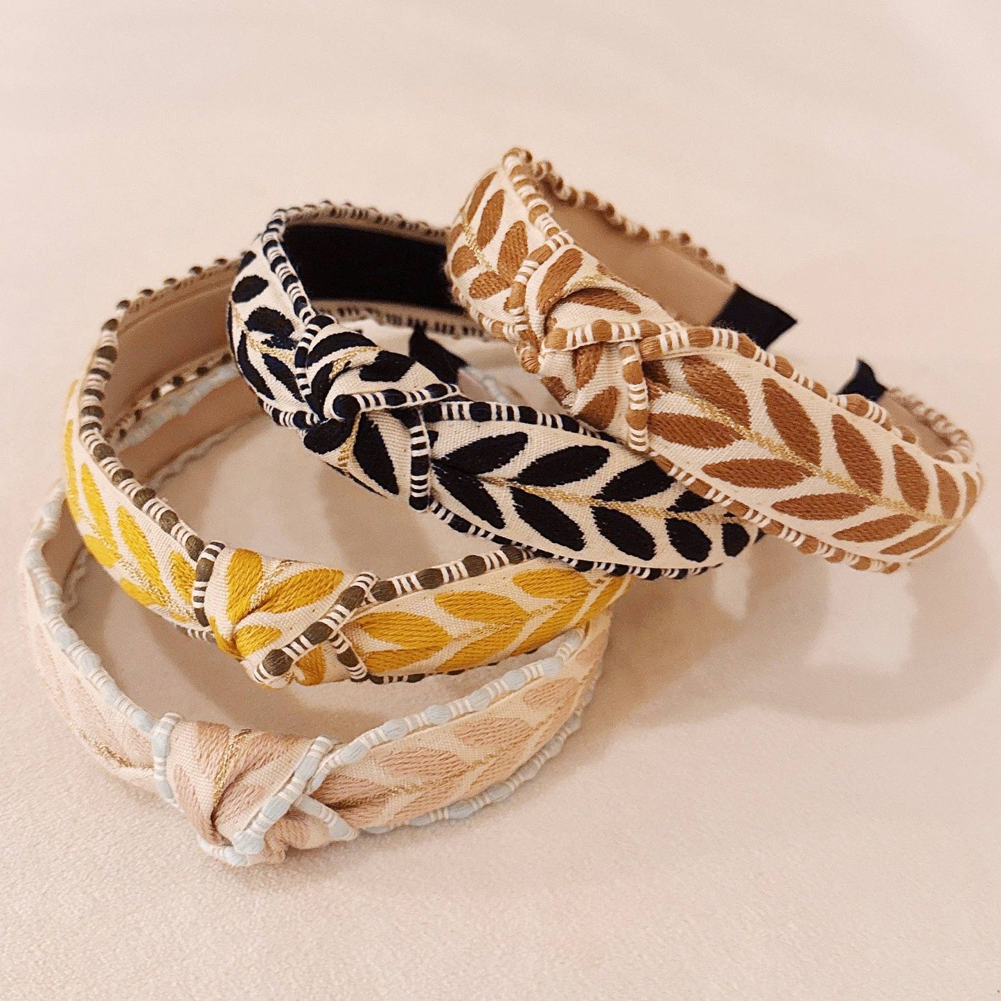 Southern French Slim Headband - La Vie Est Belle