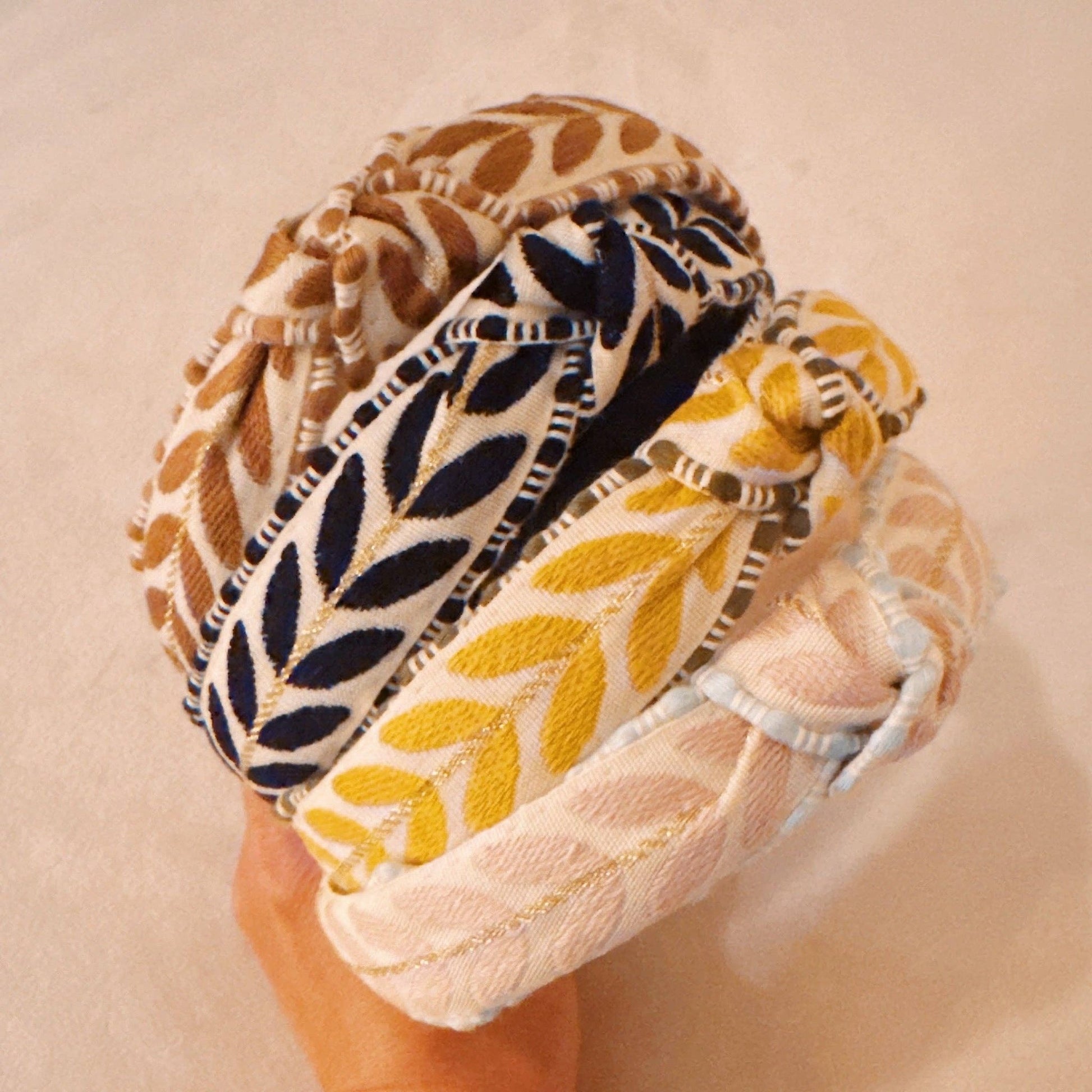 Southern French Slim Headband - La Vie Est Belle