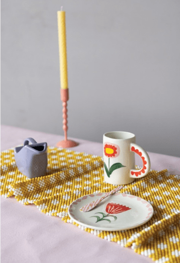 Stoneware Plate w Flower - La Vie Est Belle