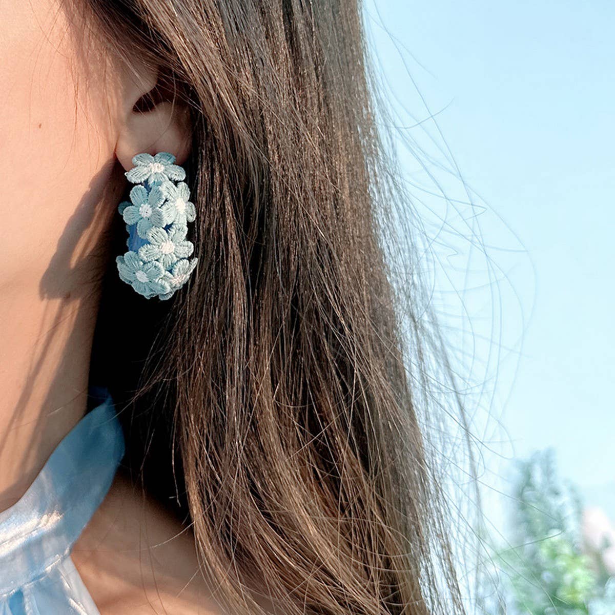 Summer Embroidered Flower Stud Earrings - La Vie Est Belle