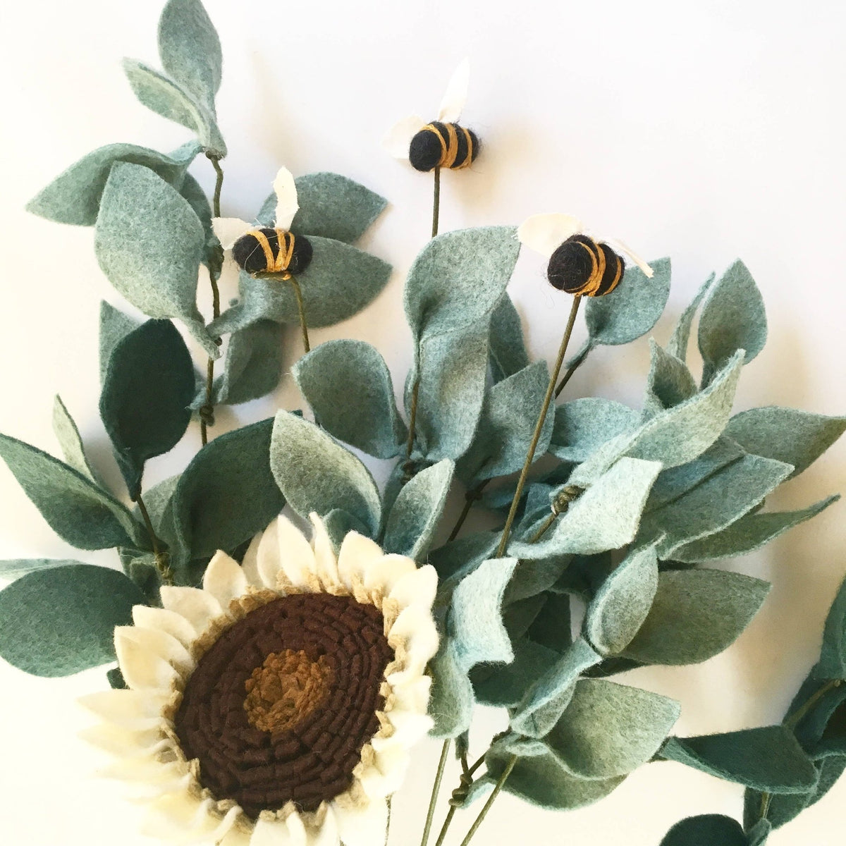 Sunflower Felt Flowers - La Vie Est Belle