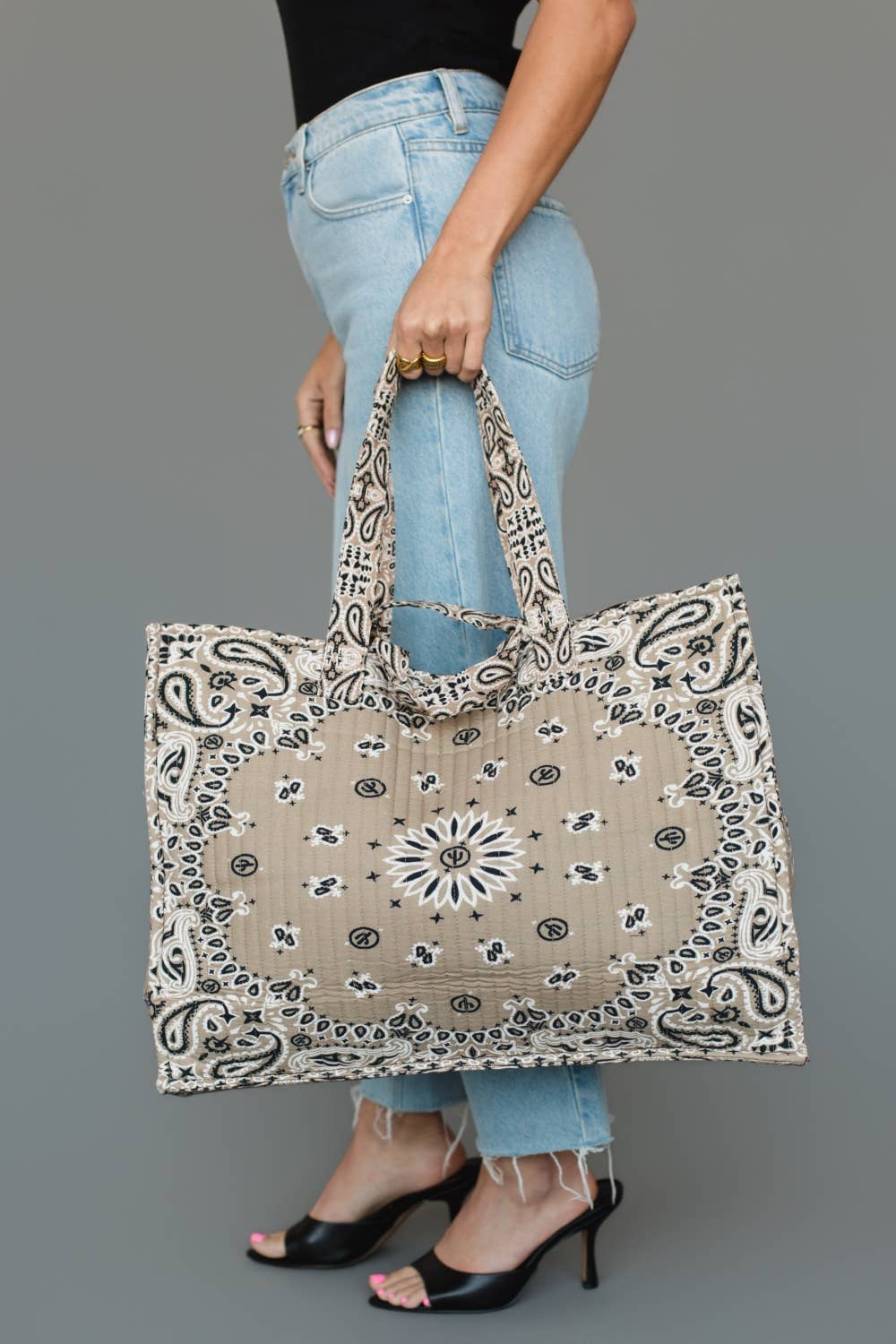 Tan Bandana Tote - La Vie Est Belle