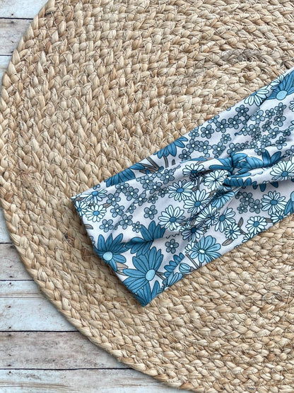 Tan Boho Wildflowers Knit Twist Headband - La Vie Est Belle