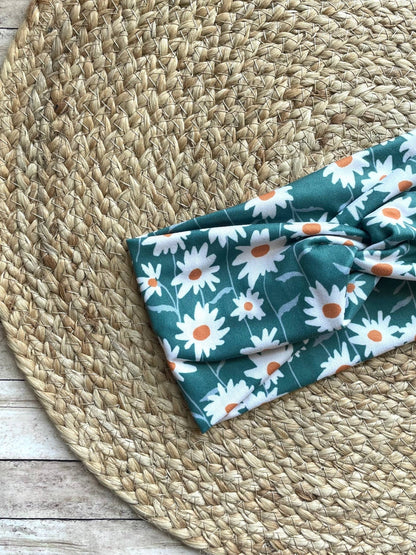 Teal Daisy Knit Twist Headband - La Vie Est Belle