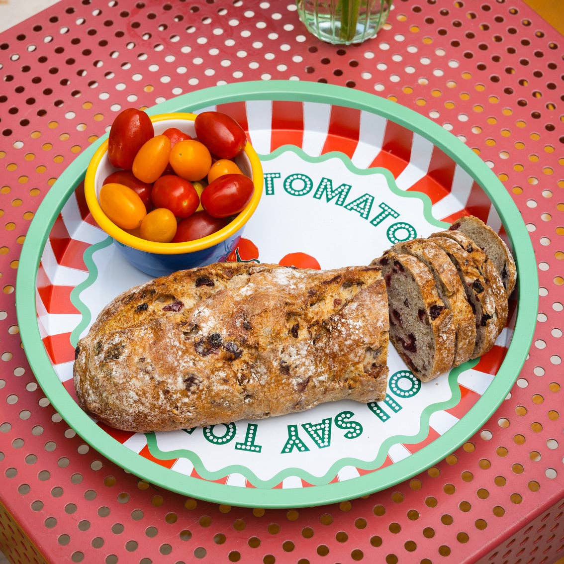 Tomato Tin Tray - La Vie Est Belle