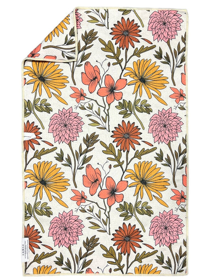 Urban: Double - Sided Hand Towel - La Vie Est Belle