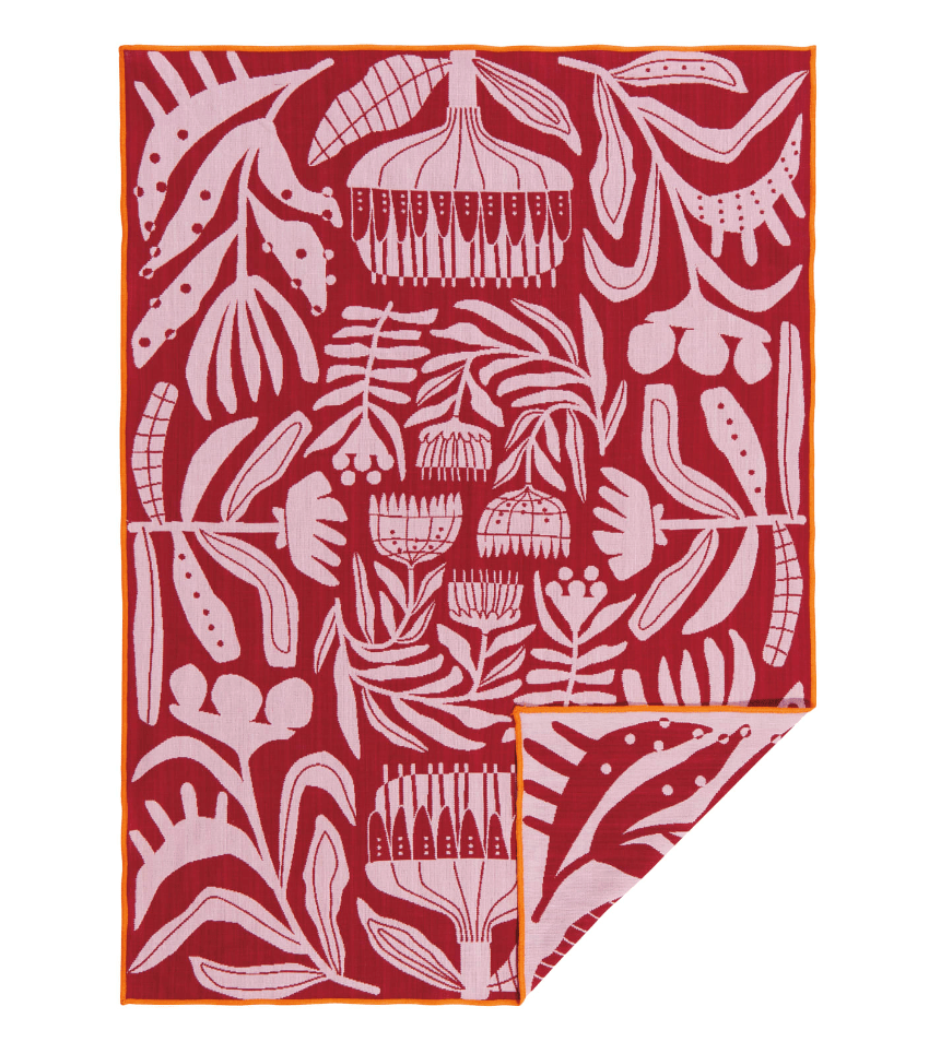 Venus Double Cloth Dishtowel - La Vie Est Belle