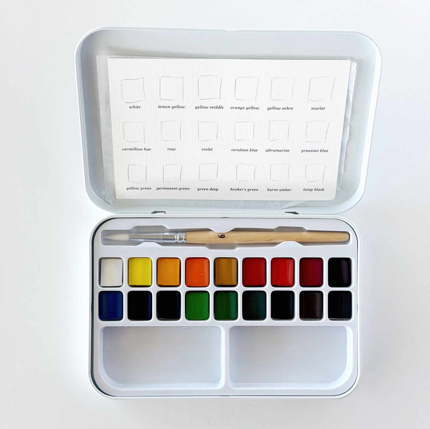 Watercolor paint set 18 colors with brush - La Vie Est Belle
