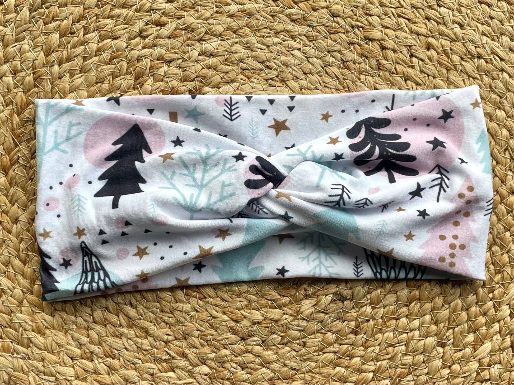 White Christmas Trees Knit Twist Headband - La Vie Est Belle