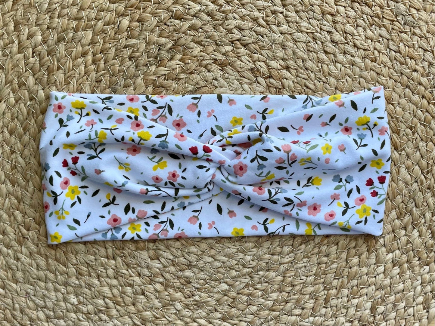 White Mini Floral Twist Headband - La Vie Est Belle