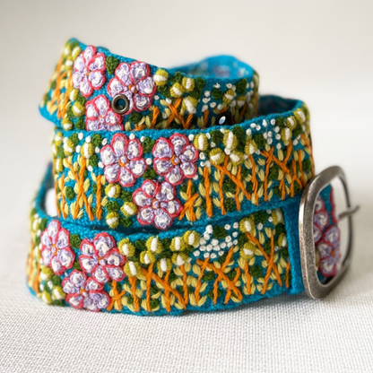 Windswept Embroidered Wool Belt - La Vie Est Belle