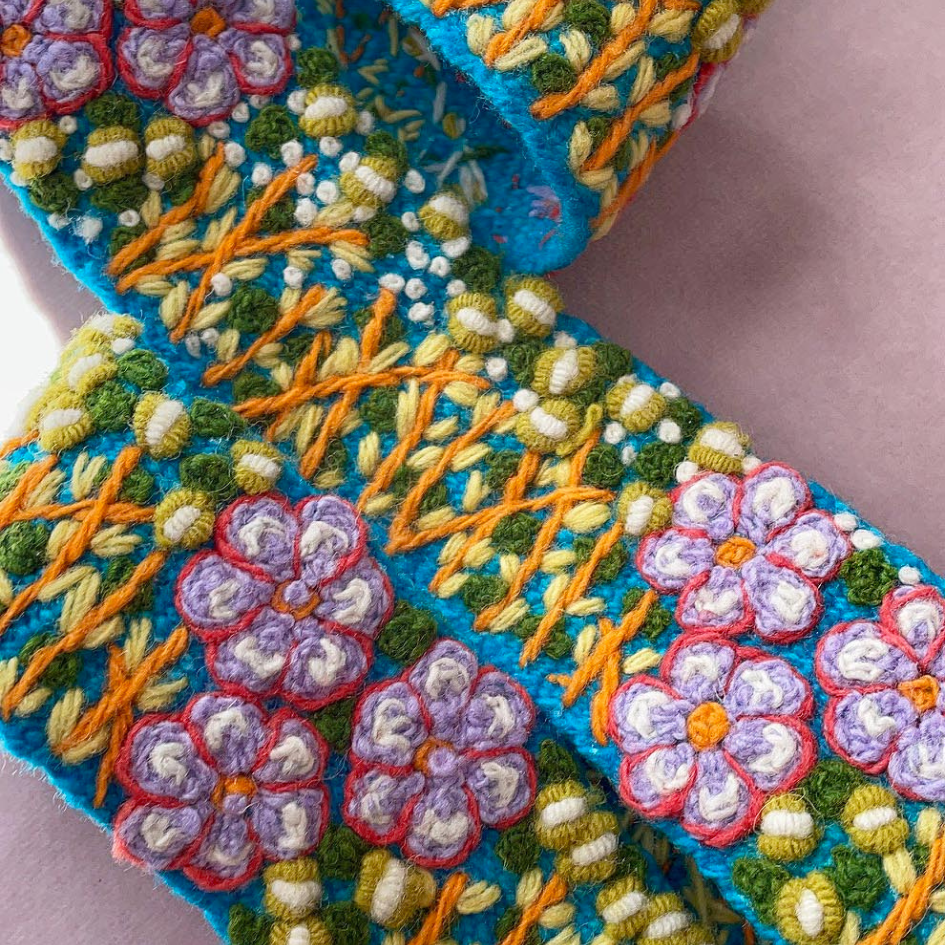 Windswept Embroidered Wool Belt - La Vie Est Belle